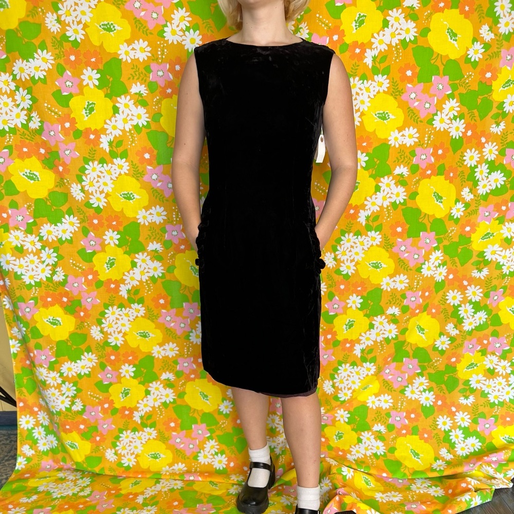Vintage 60s Anne Fogarty velvet cocktail dress